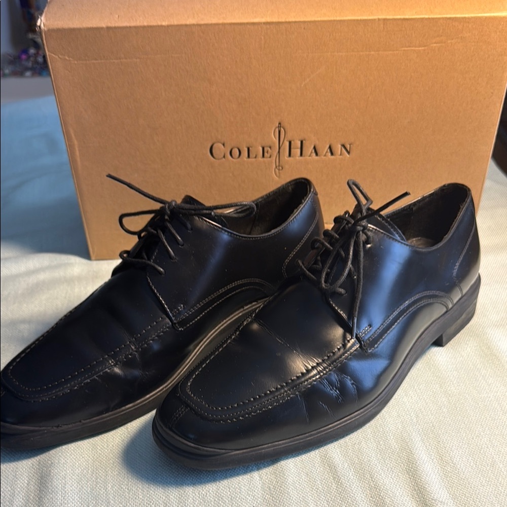 Cole Haan Air Stylar Split Oxford Shoes - Men’s Size 9.5M